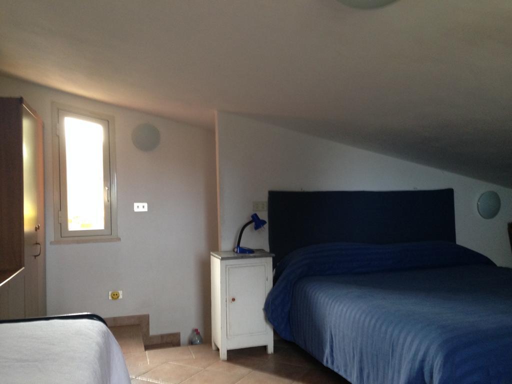 Villa Casa Delle Salinelle Lascari Zimmer foto